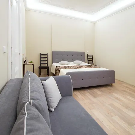 Modern Apartment Navratilova 16